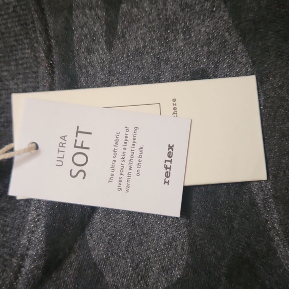 NWT Reflex Ultra Soft Gray Crop Top - Picture 2 of 3